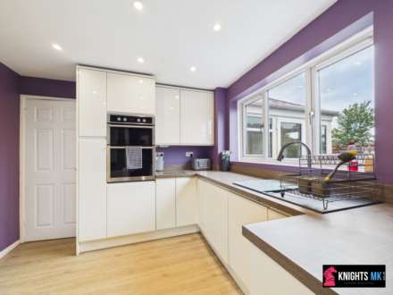 Graces Close, Cranfield, Image 5