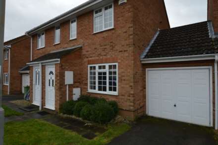 Eliot Close, Newport Pagnell, Image 3