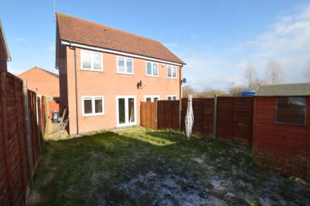 Farnborough Close, Corby, Image 4