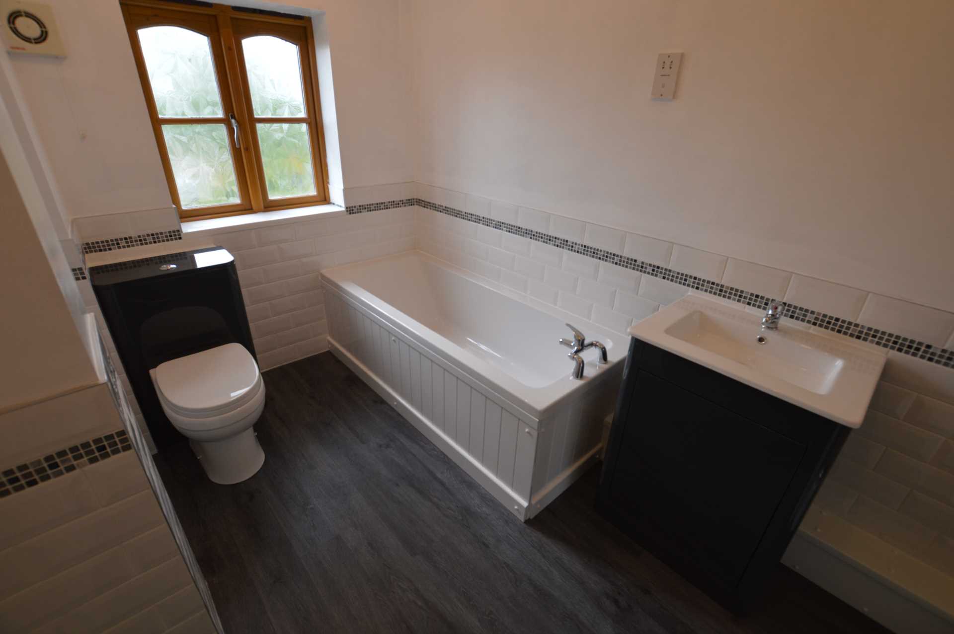 Gregories Drive, Milton Keynes, Image 12