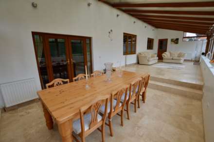 Gregories Drive, Milton Keynes, Image 23