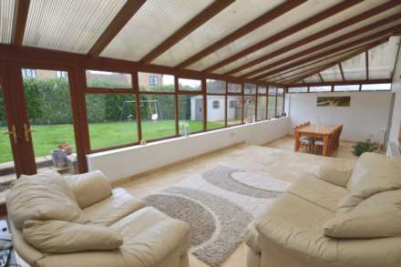 Gregories Drive, Milton Keynes, Image 4