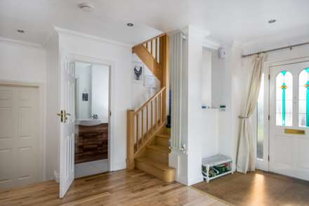 Gregories Drive, Milton Keynes, Image 8