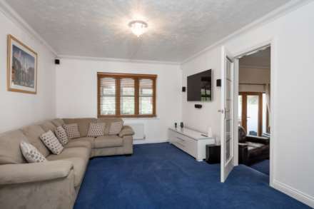 Gregories Drive, Milton Keynes, Image 9