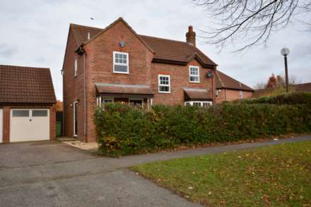 4 Bedroom Detached, Heybridge Crescent, Caldecotte