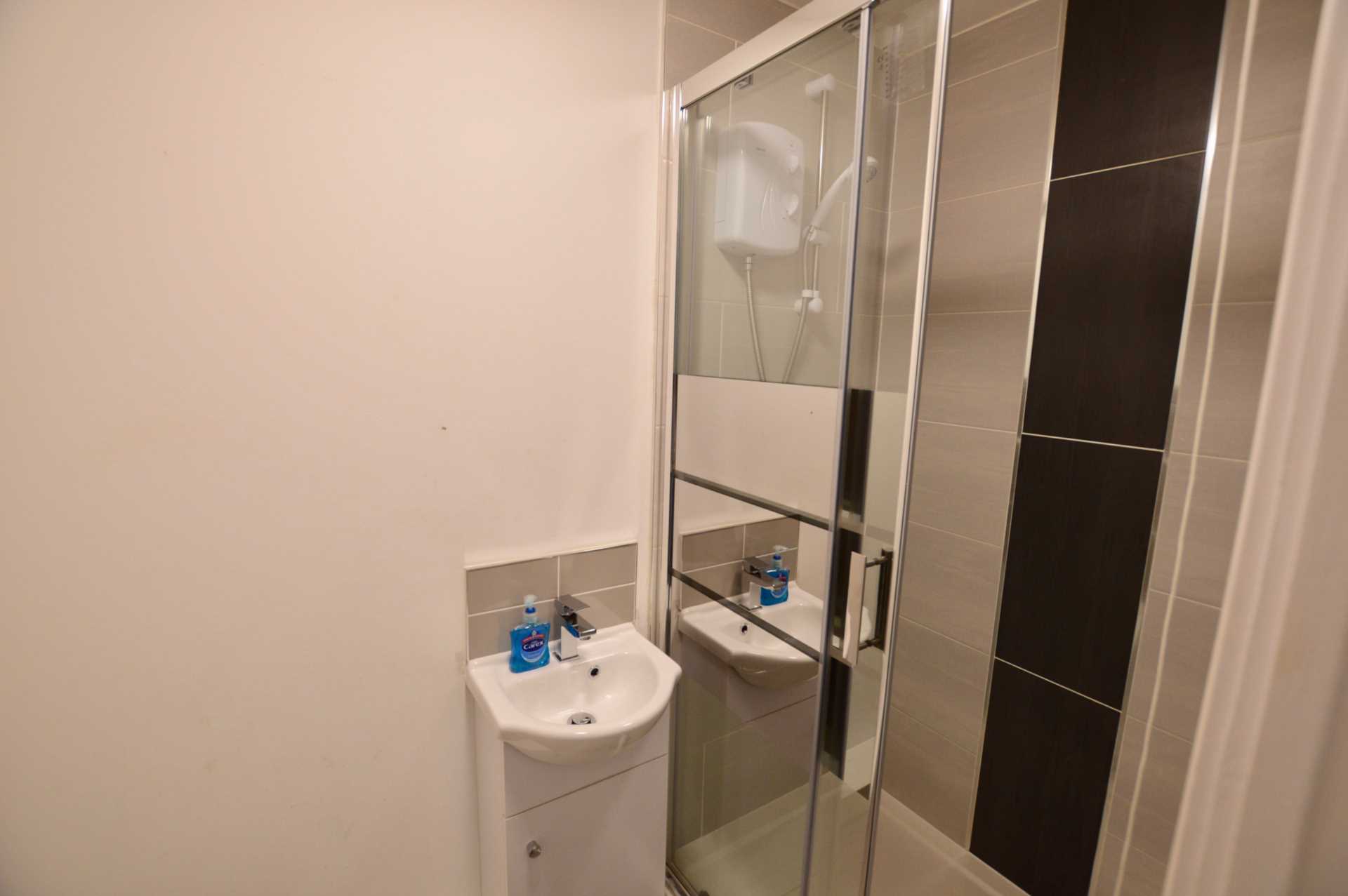 Cathay Close, Bletchley, Image 8