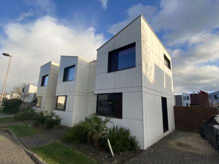 Property For Rent Swanson Drive, Oxley Park, Milton Keynes