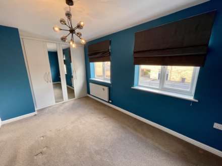 Fieldfare Close, Corby, Image 9
