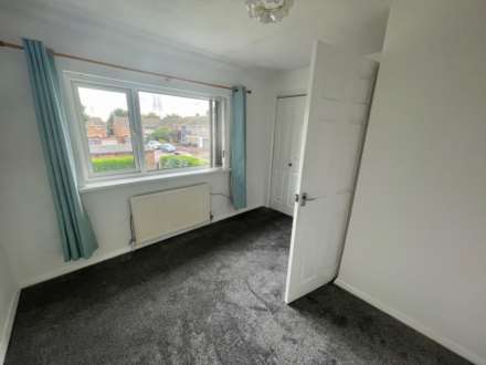 Warminster Close, Corby, Image 8