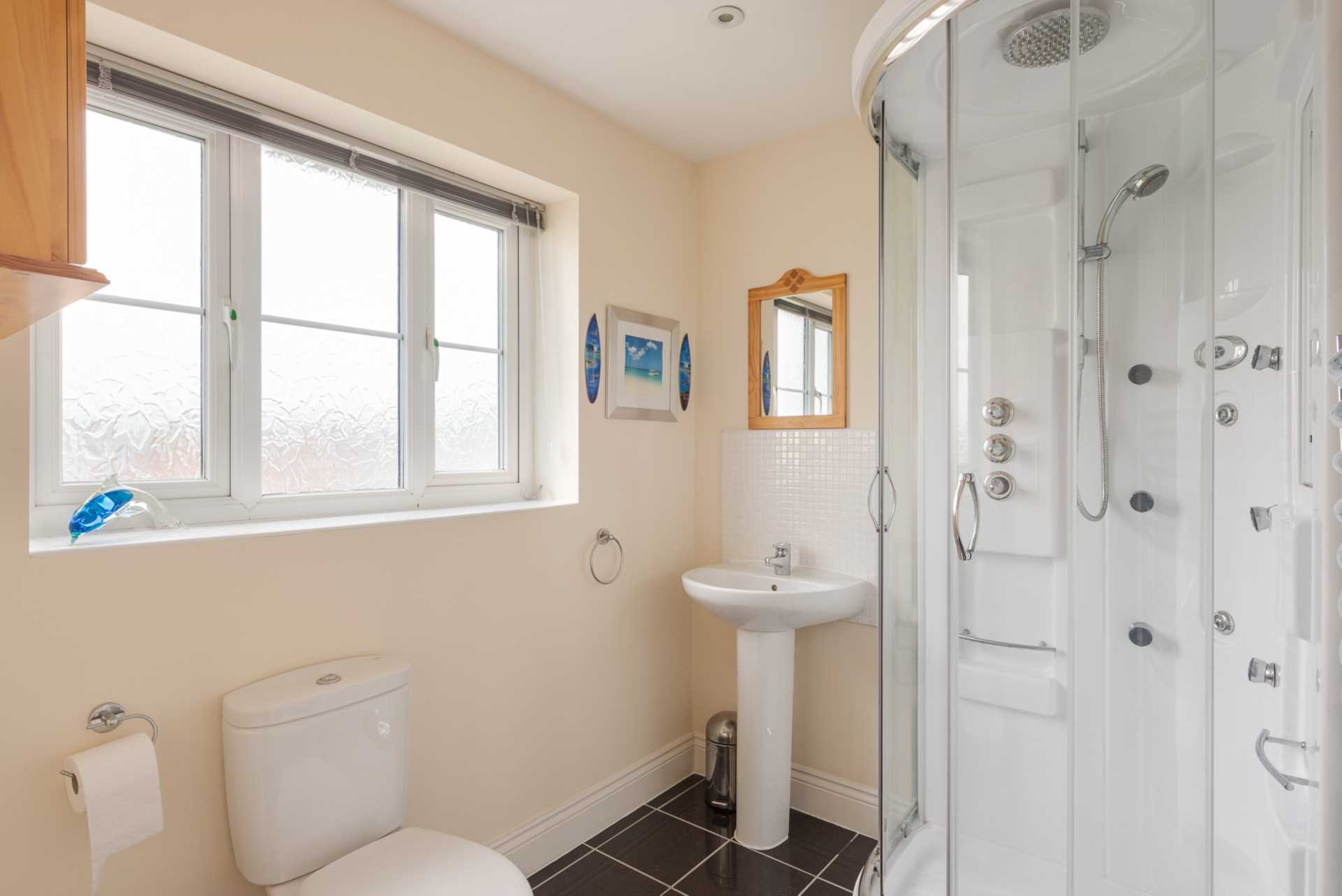 Dunnock Road, Corby, Image 20