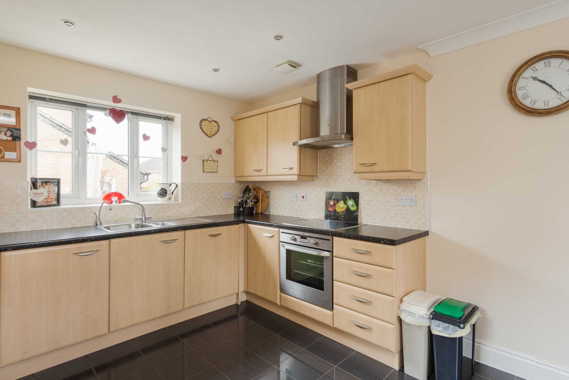 Dunnock Road, Corby, Image 8