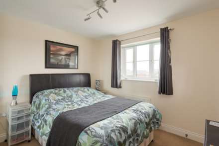 Dunnock Road, Corby, Image 19