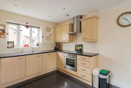 Dunnock Road, Corby, Image 8