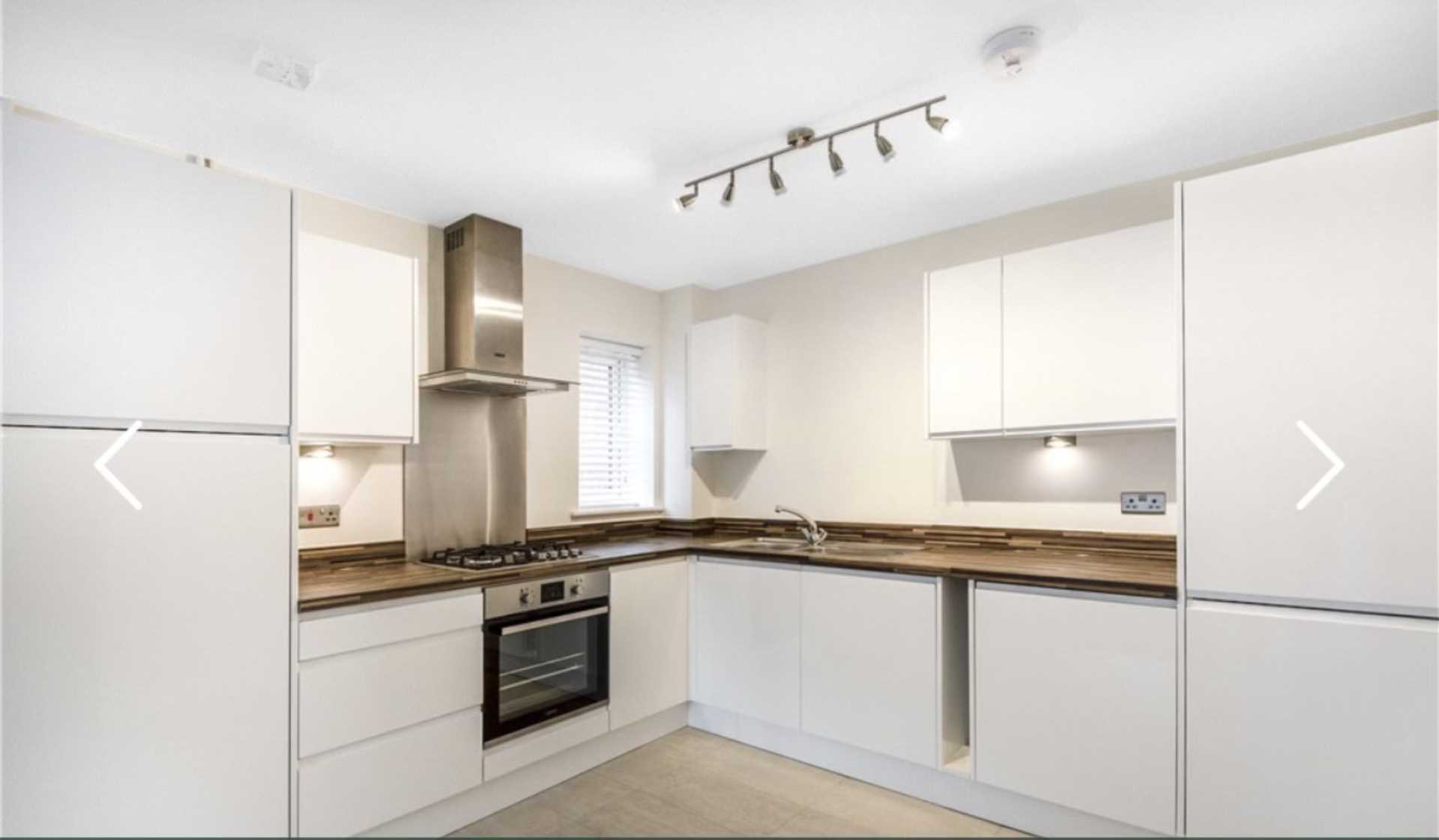 Westbury Avenue, Newport Pagnell, Image 3