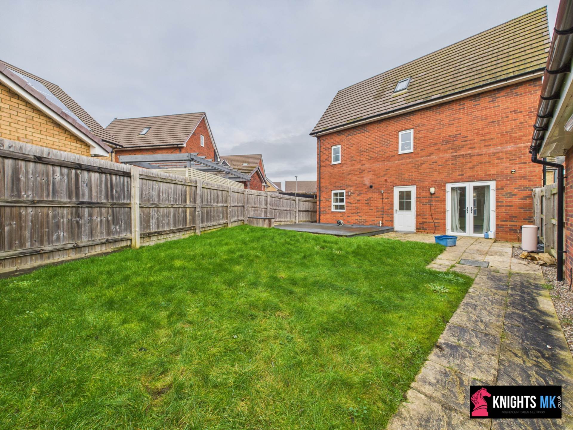 Martina Close, Fairfields, Image 19