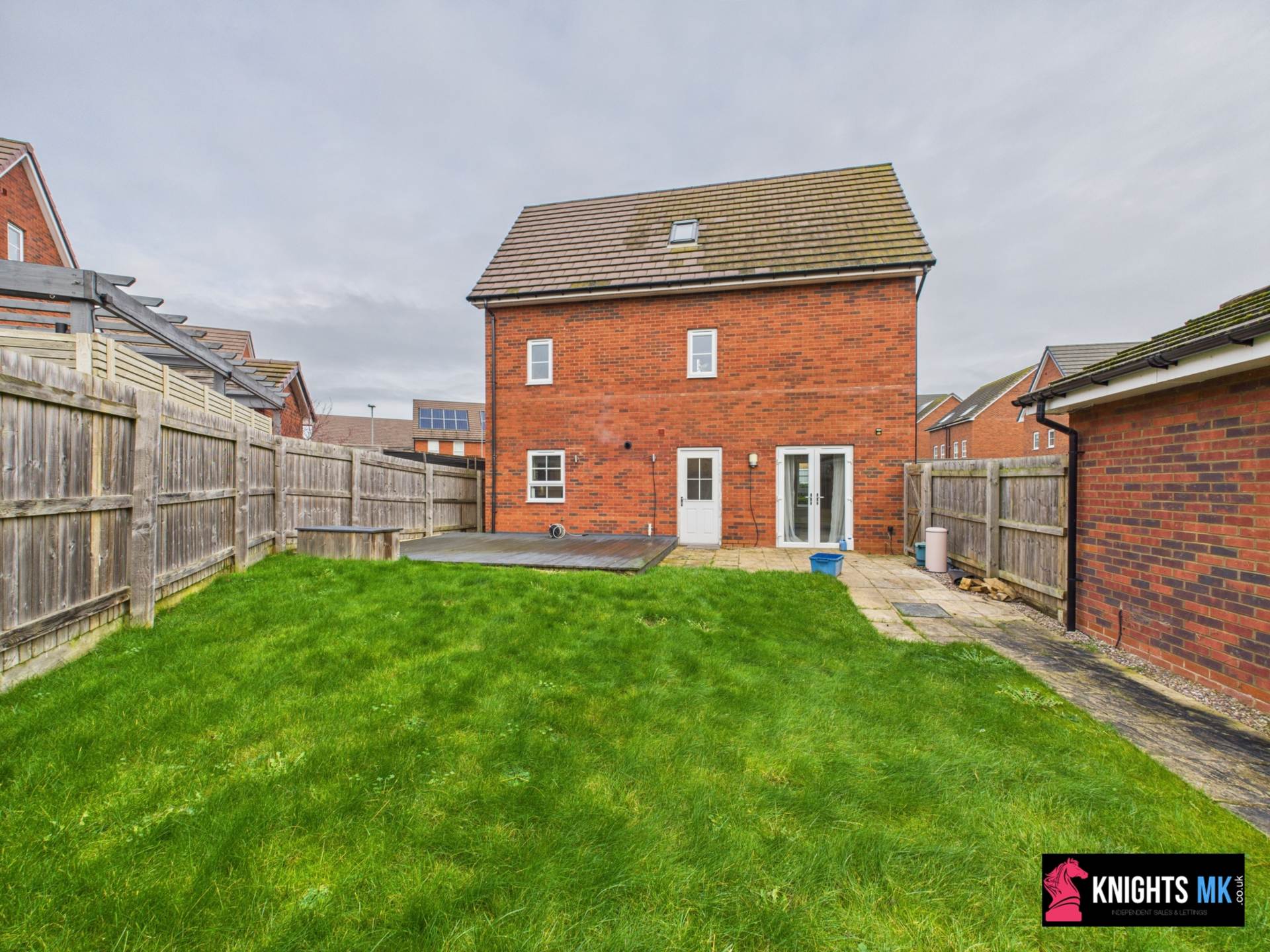 Martina Close, Fairfields, Image 21