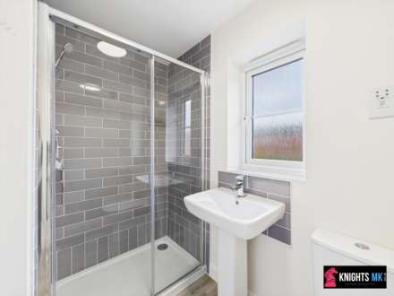 Martina Close, Fairfields, Image 12