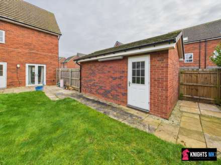 Martina Close, Fairfields, Image 20