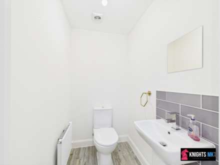 Martina Close, Fairfields, Image 5