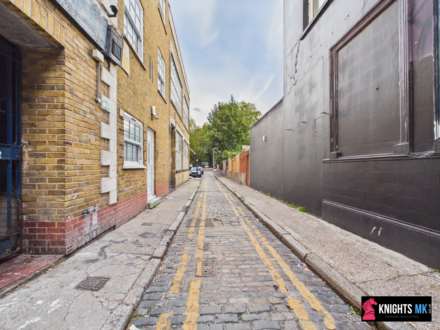 Property For Rent Flat 2 1a Hayfield Passage, London