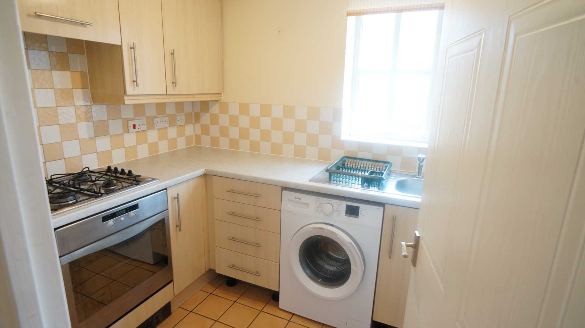 Knaresborough Court, Bletchley, Image 6