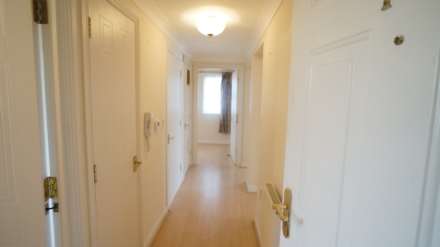 Knaresborough Court, Bletchley, Image 2