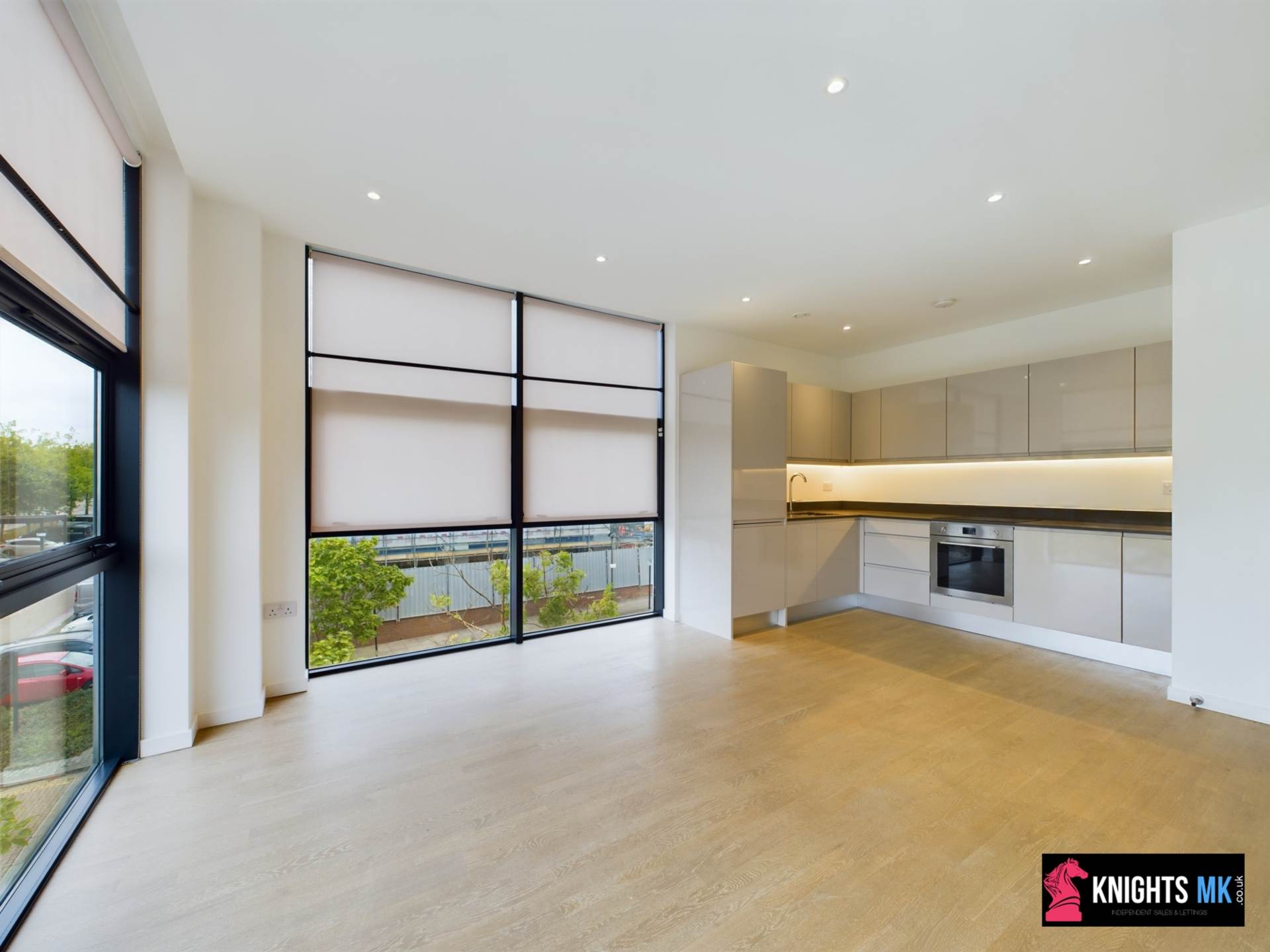 Medina House, 302-340 Silbury Boulevard, Image 1