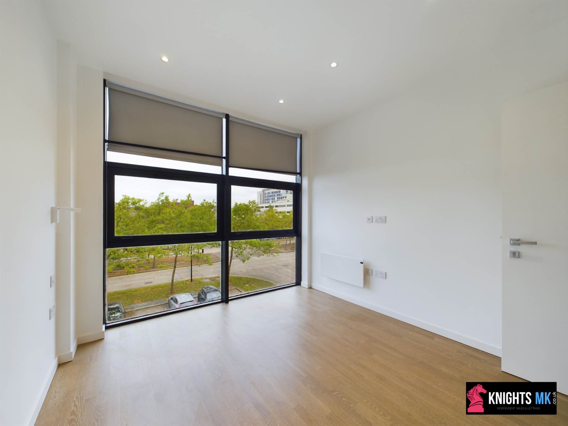 Medina House, 302-340 Silbury Boulevard, Image 11