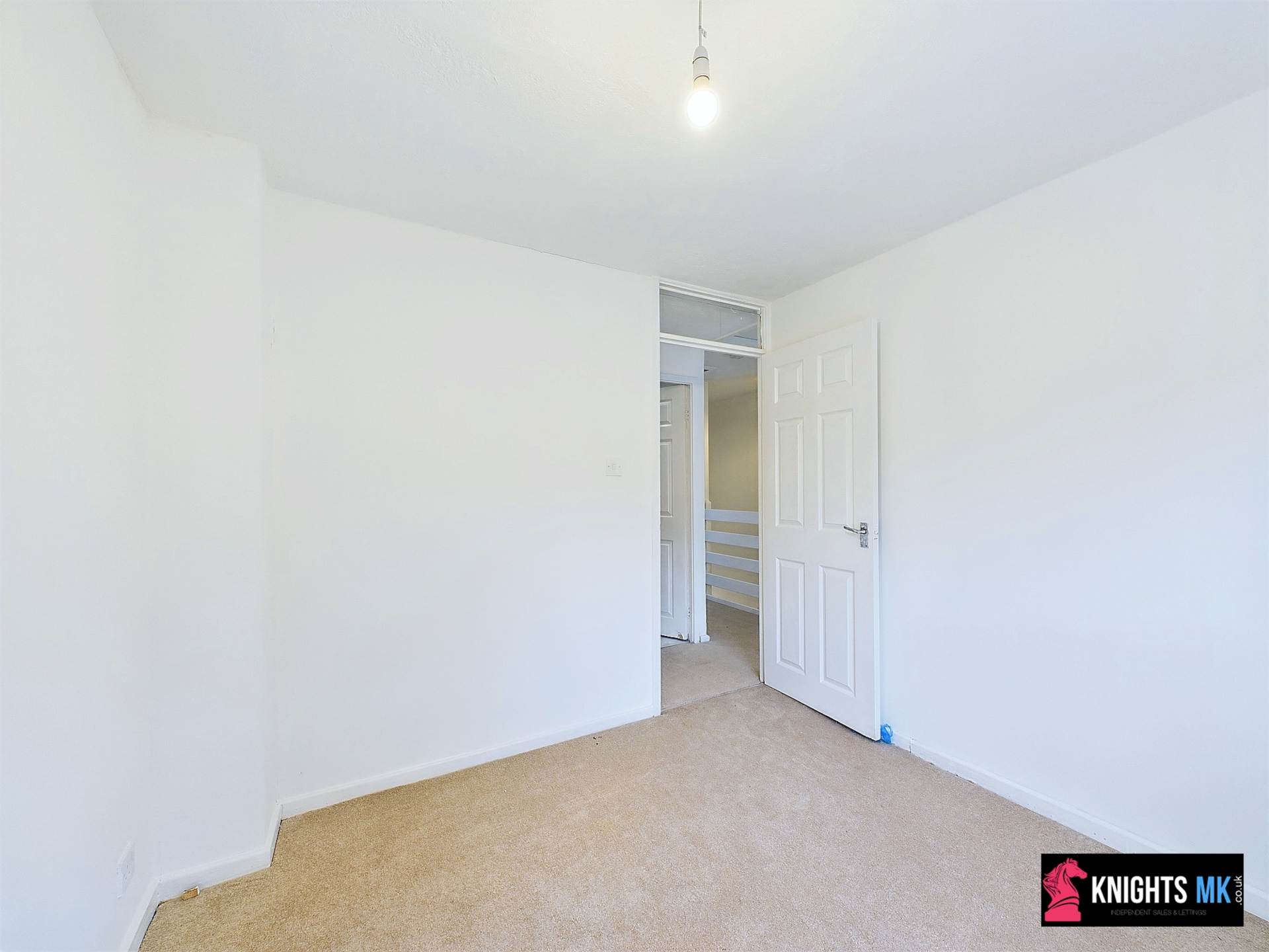 Walgrave Drive, Bradwell Vilage, Image 4