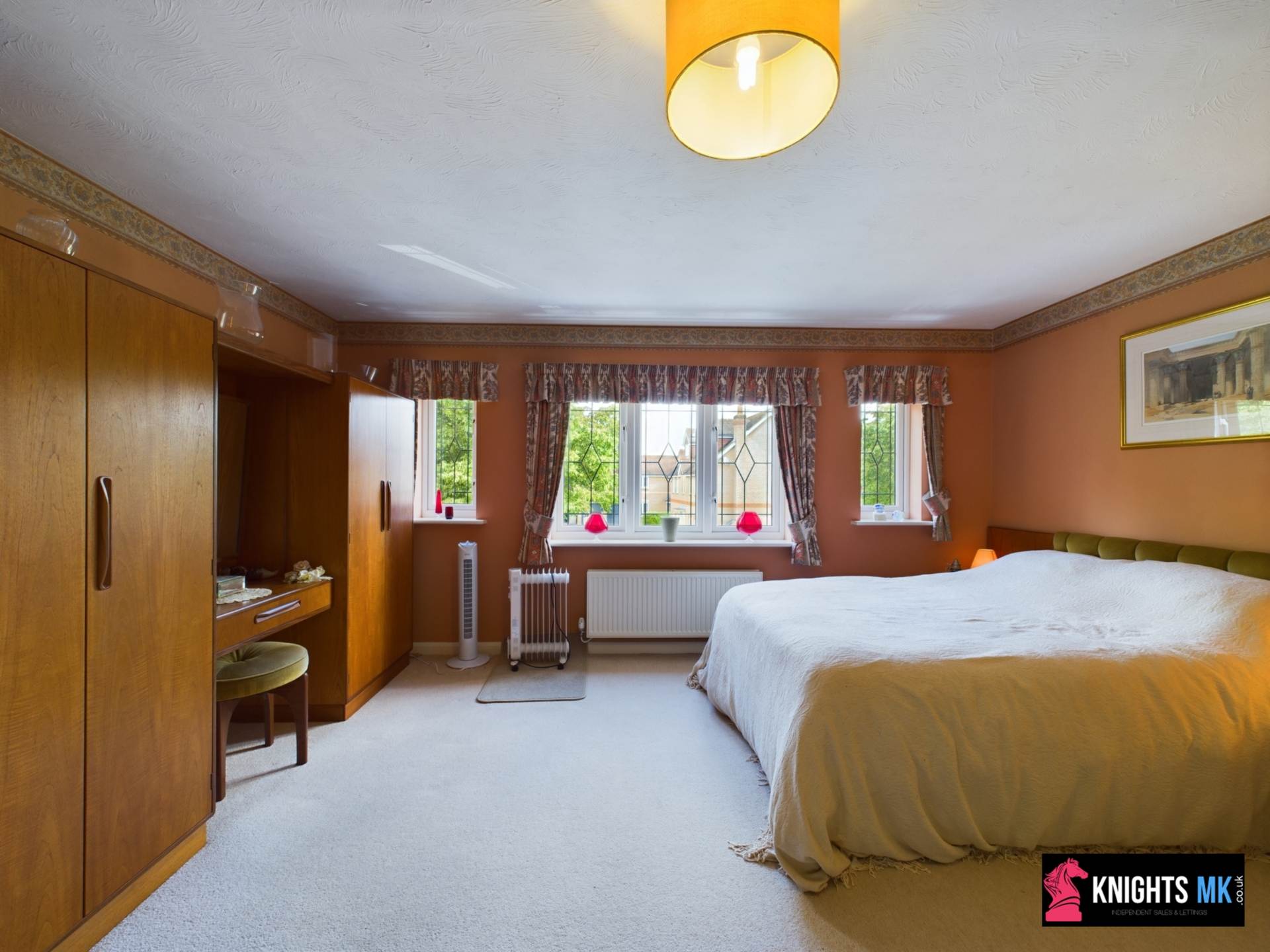 Heybridge Crescent, Caldecotte, Image 22