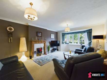 Heybridge Crescent, Caldecotte, Image 4