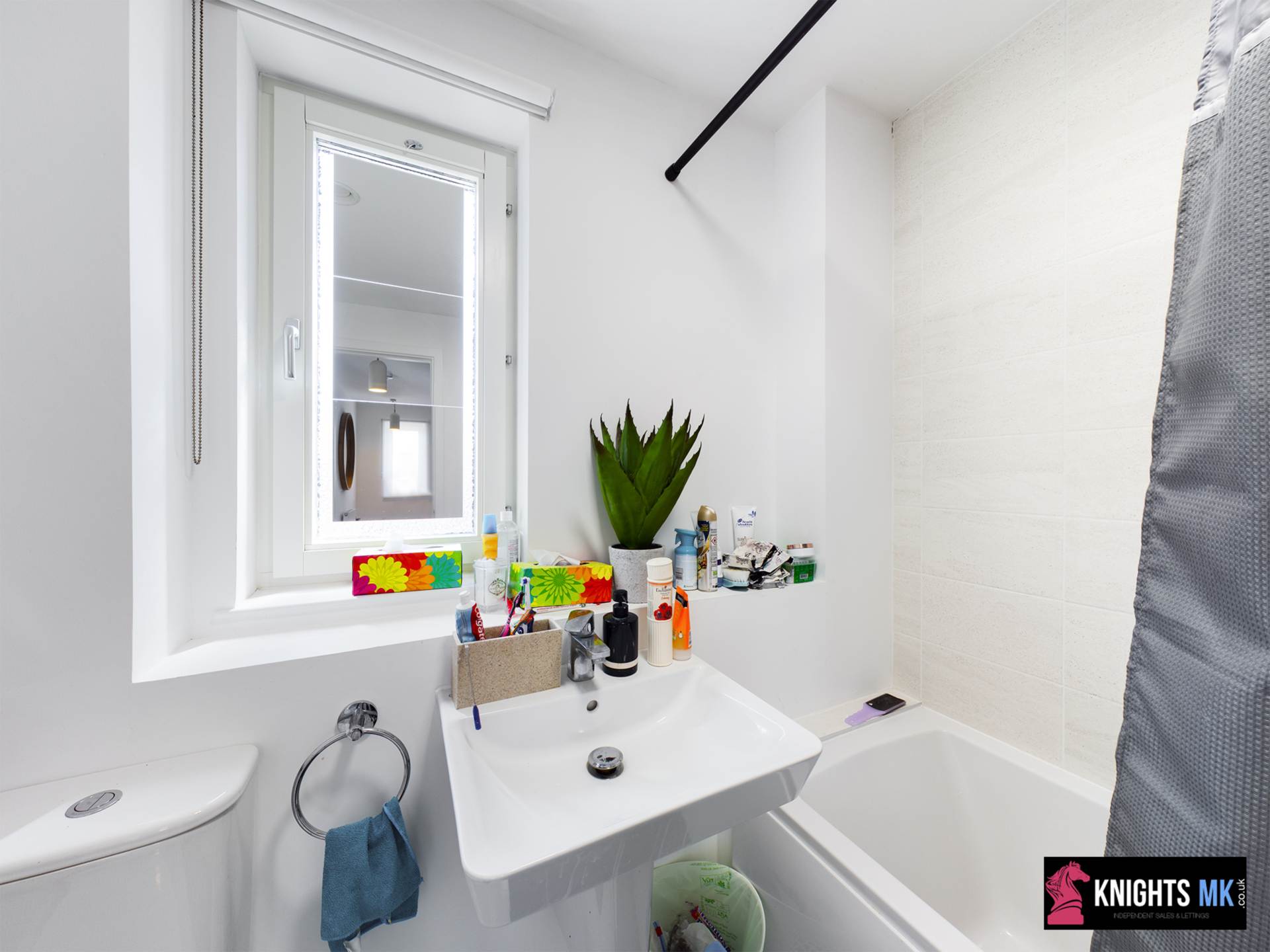 Countess Way, Broughton, Image 14