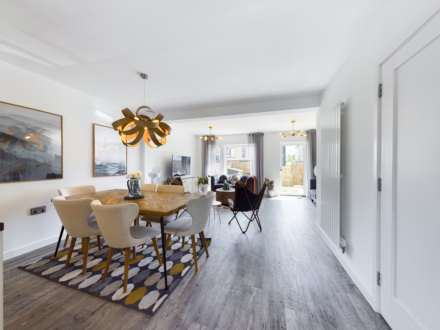 Countess Way, Broughton, Image 3