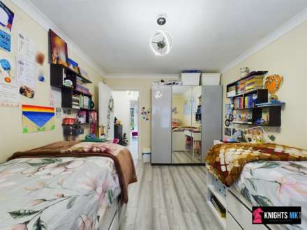 Donnington Road, Reading, Image 16