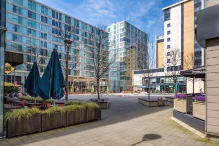 1 Bedroom Apartment, Chelsea House, 599 Witan Gate