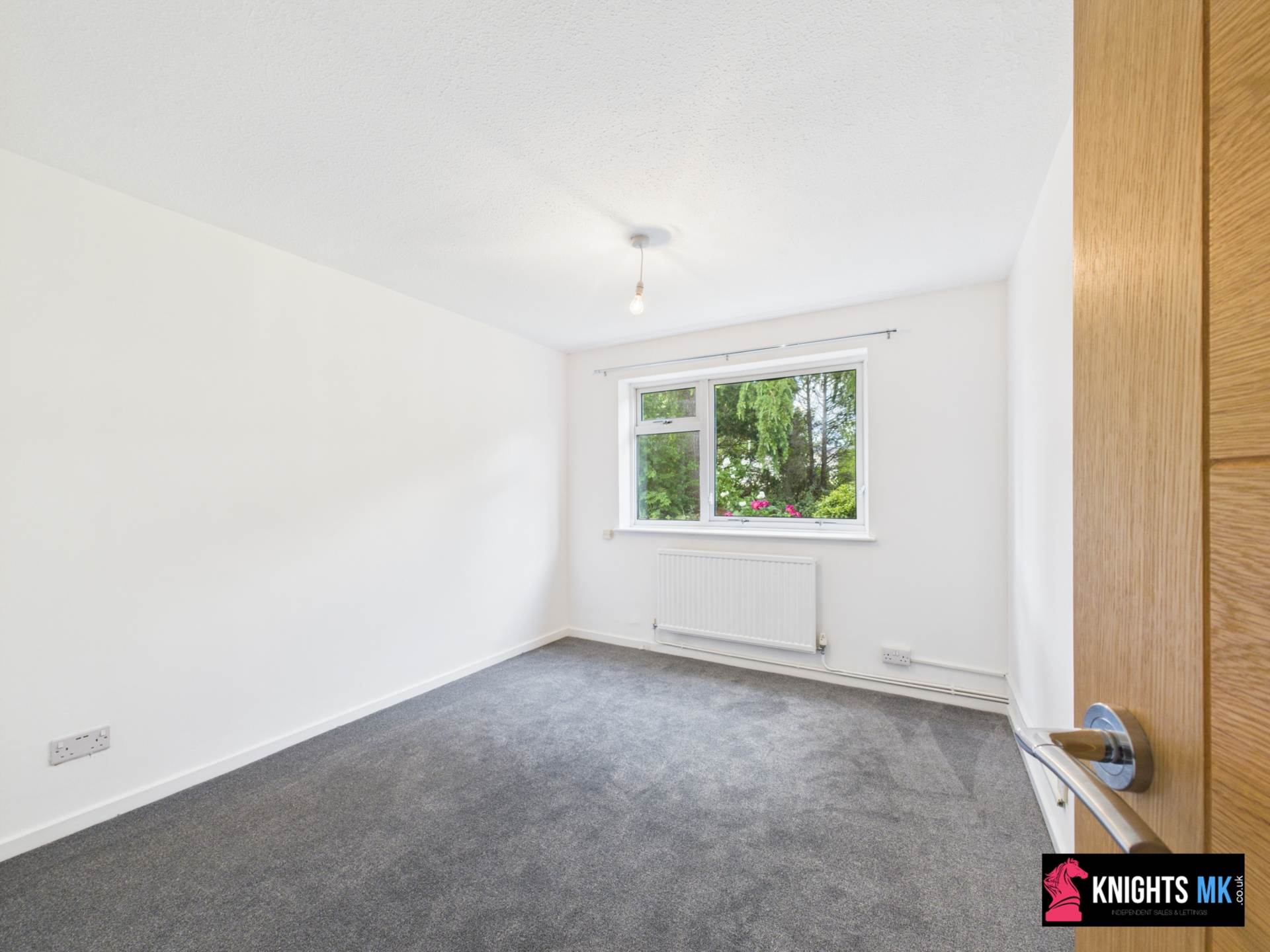Westbury Lane, Newport Pagnell, Image 14