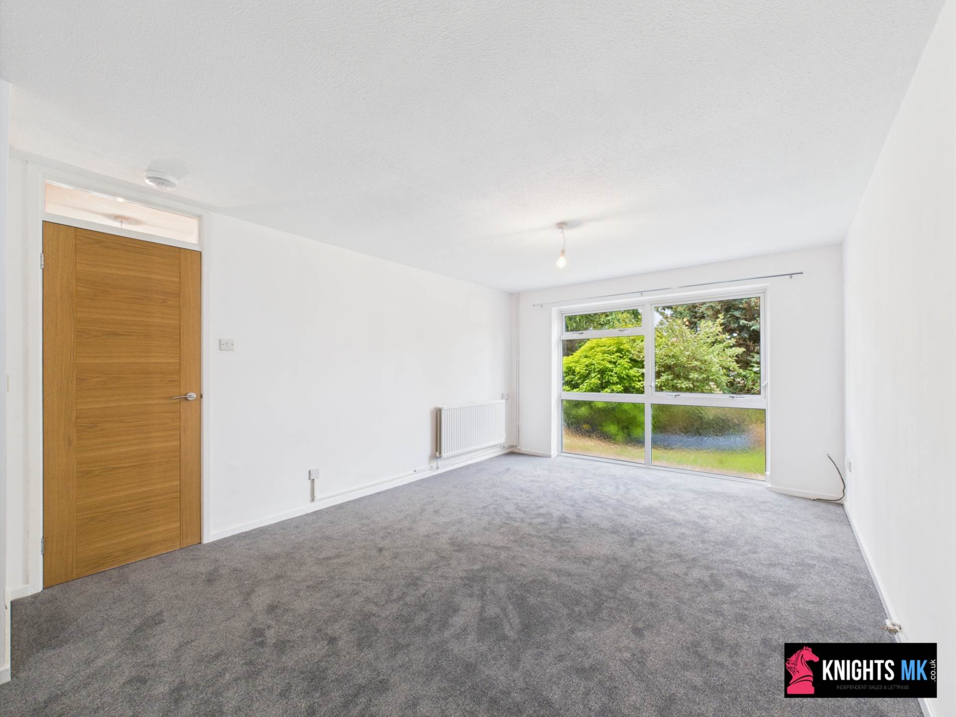 Westbury Lane, Newport Pagnell, Image 3