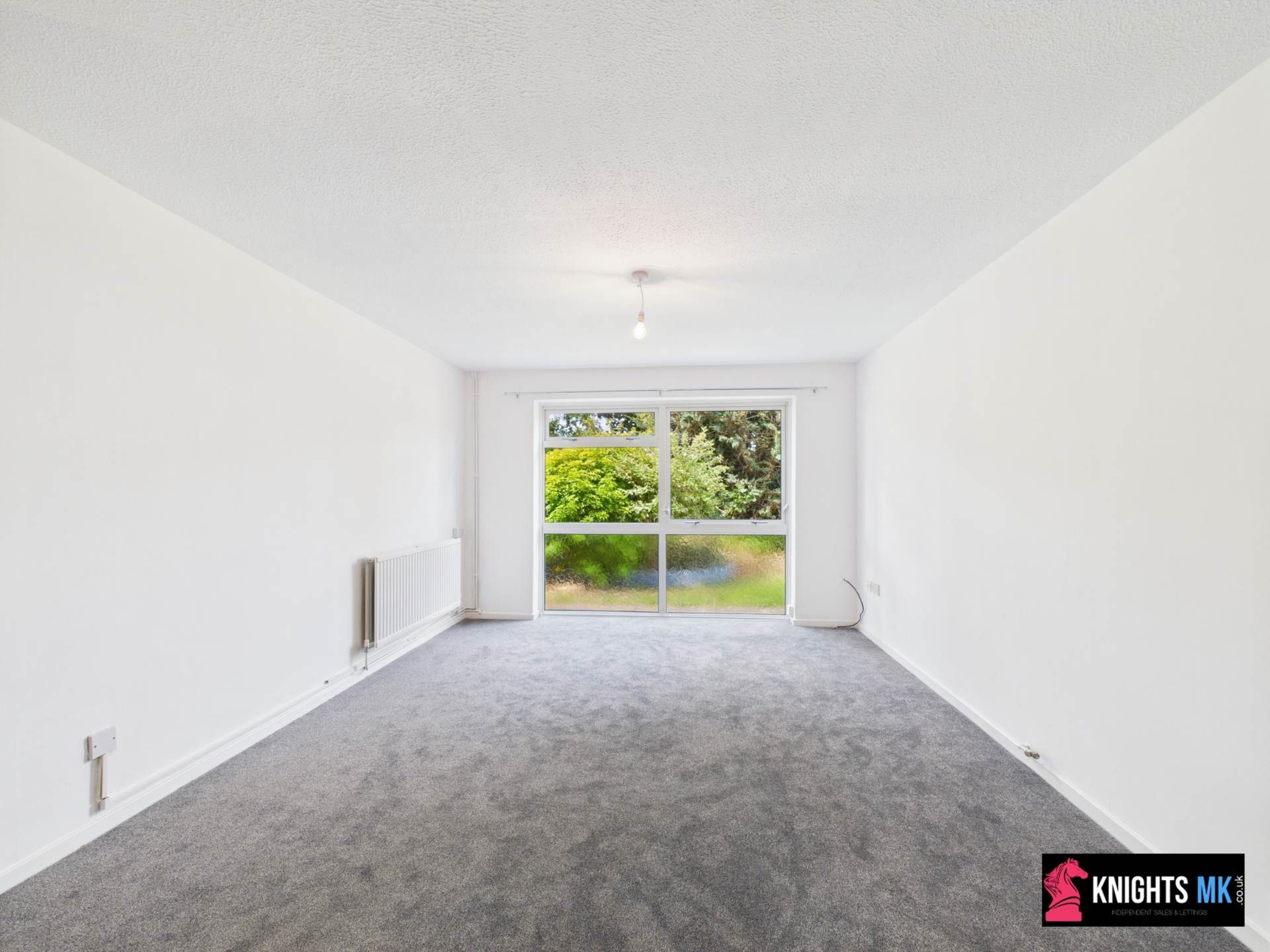 Westbury Lane, Newport Pagnell, Image 4