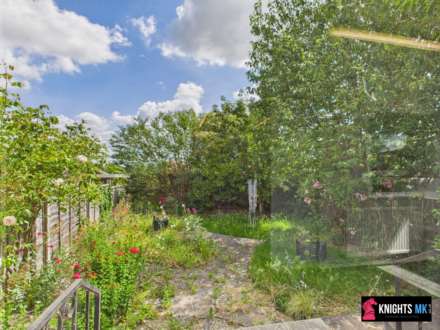 Westbury Lane, Newport Pagnell, Image 15