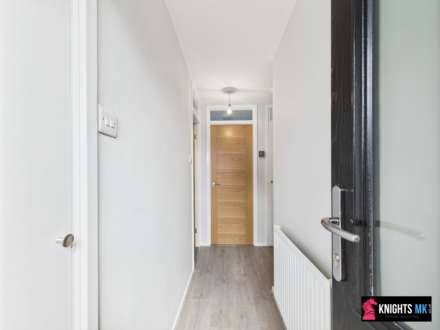 Westbury Lane, Newport Pagnell, Image 2