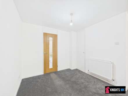 Westbury Lane, Newport Pagnell, Image 5