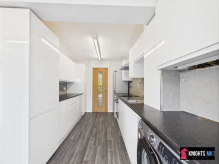 Westbury Lane, Newport Pagnell, Image 8