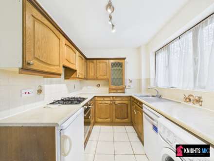 Morrell Close, Shenley Church End, Image 10