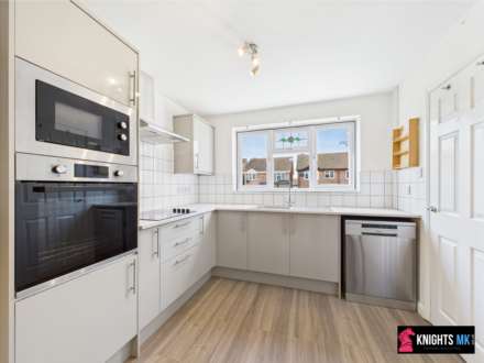 Cantle Avenue, Downsbarn, Image 4