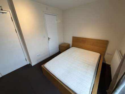 Wisley Avenue, Bradwell Common, Image 2