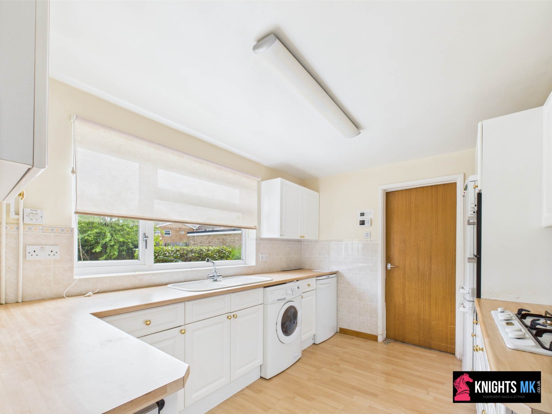 Prestwick Close, Bletchley, Image 12