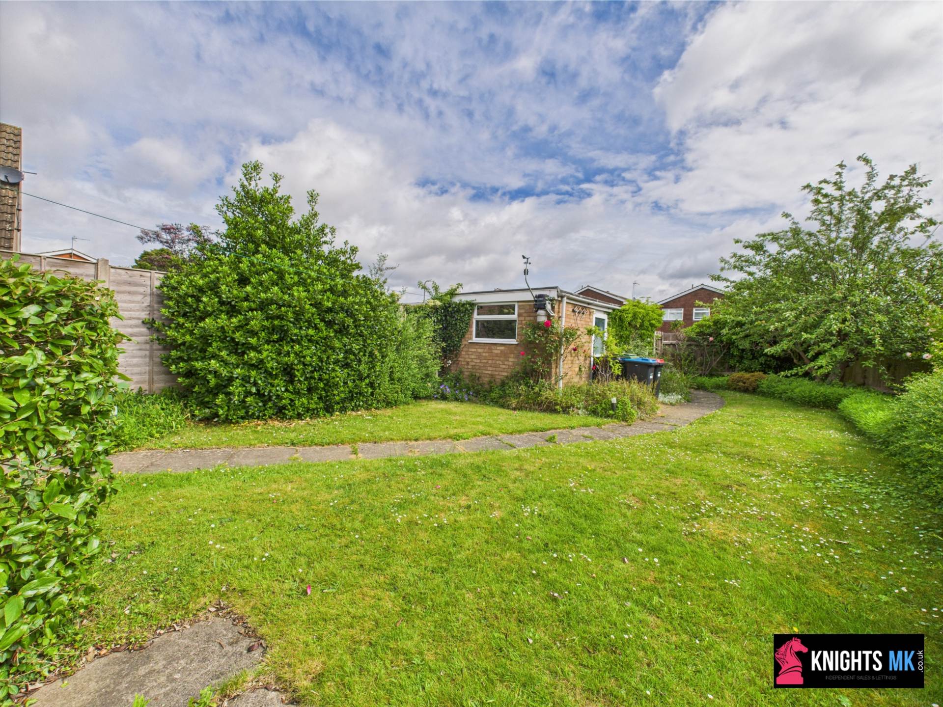 Prestwick Close, Bletchley, Image 7