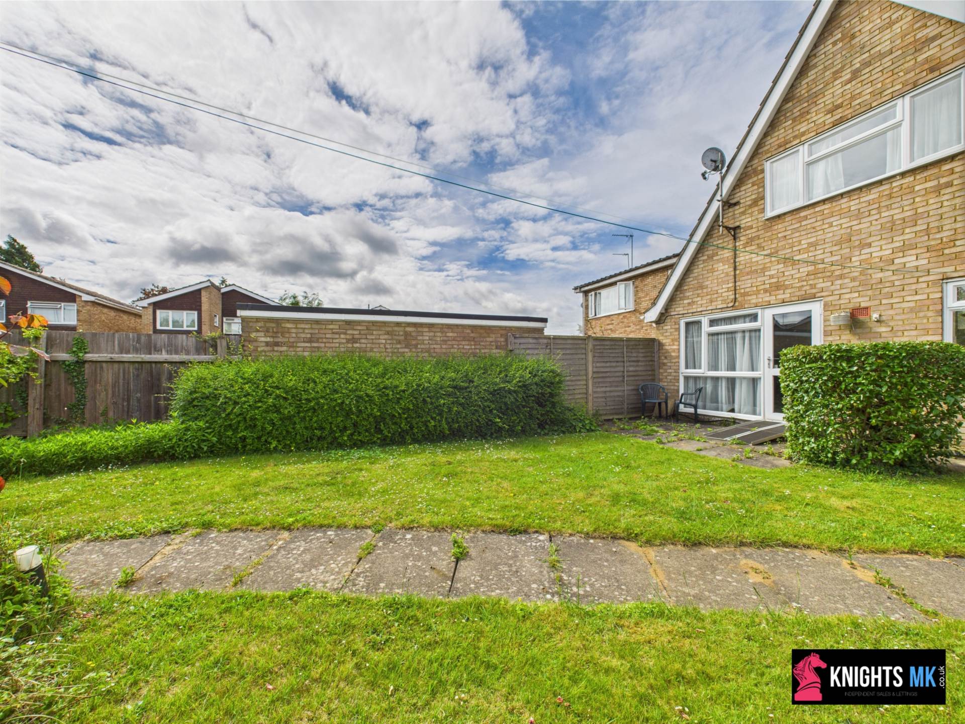 Prestwick Close, Bletchley, Image 8