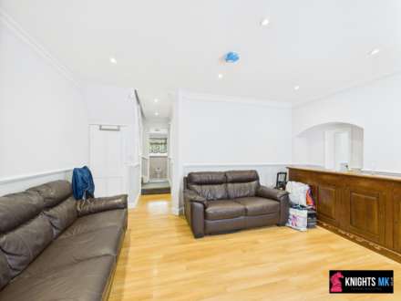 Canonsleigh Road, Dagenham, Image 4