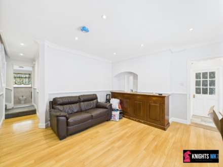 Canonsleigh Road, Dagenham, Image 5